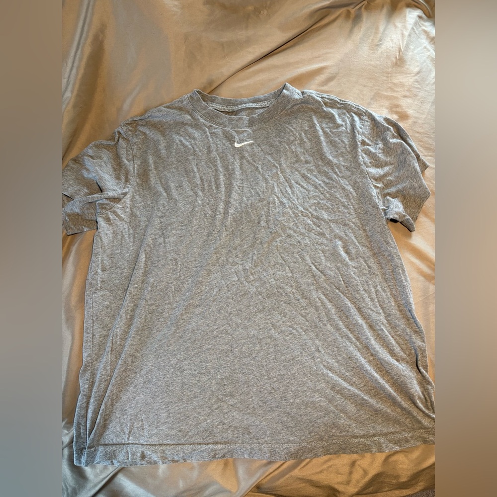 Women’s Nike Tee